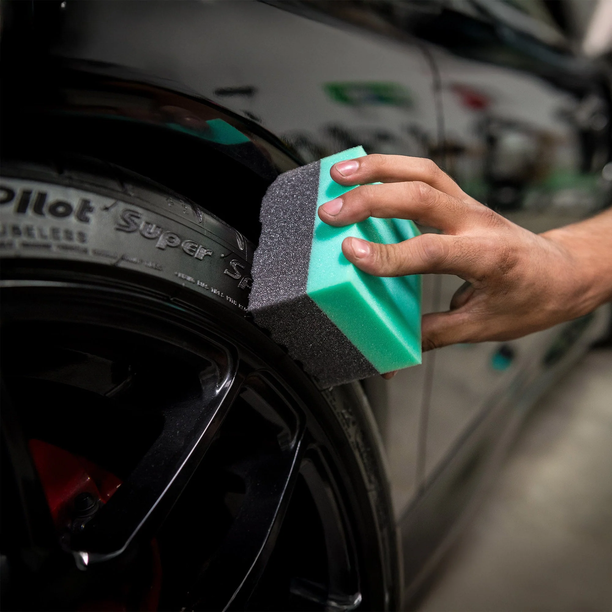Durafoam Large Tire Dressing Applicator Pad - Image 9