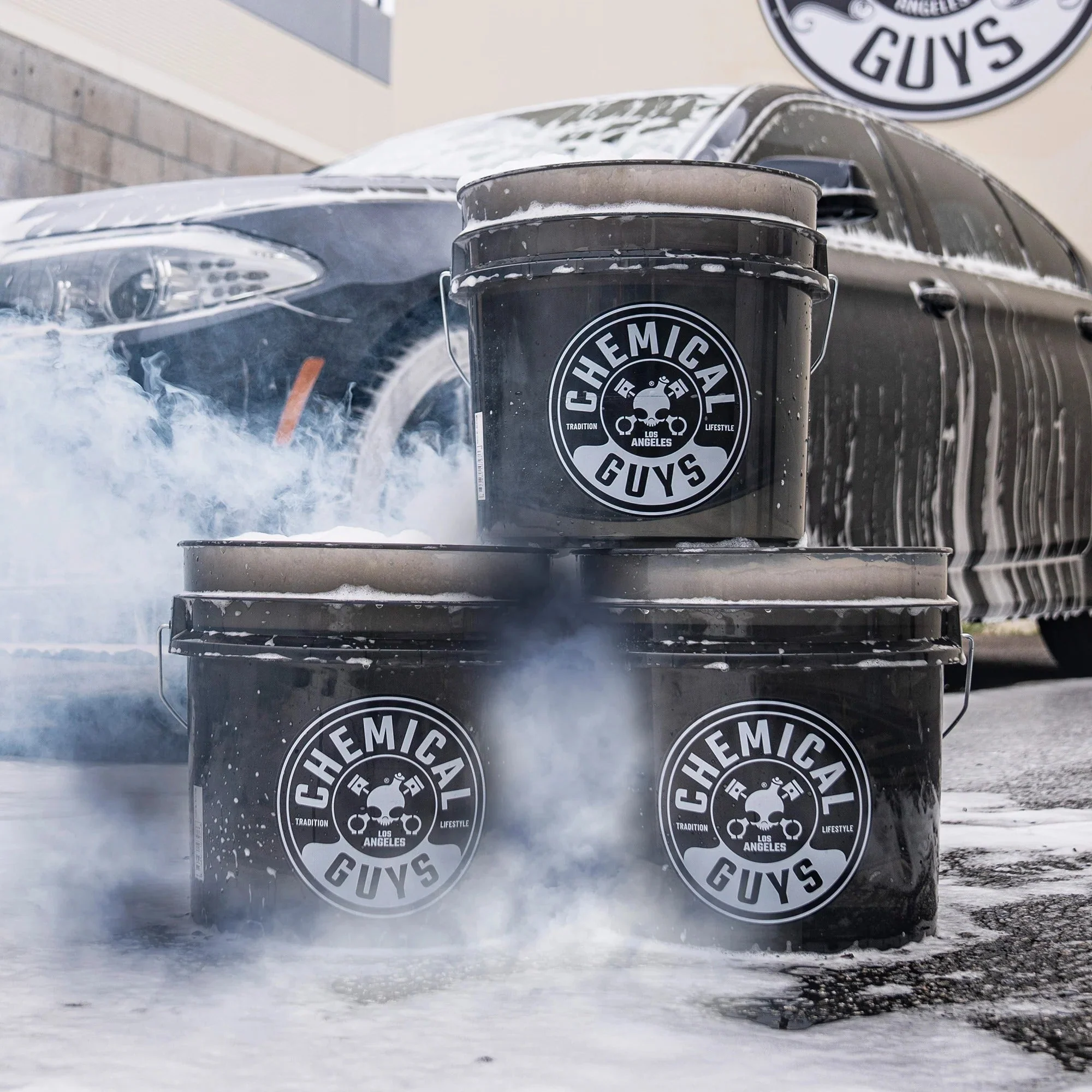 Heavy Duty Ultra Clear Smoked Obsidian Black Bucket (4.25 Gal) - Image 12