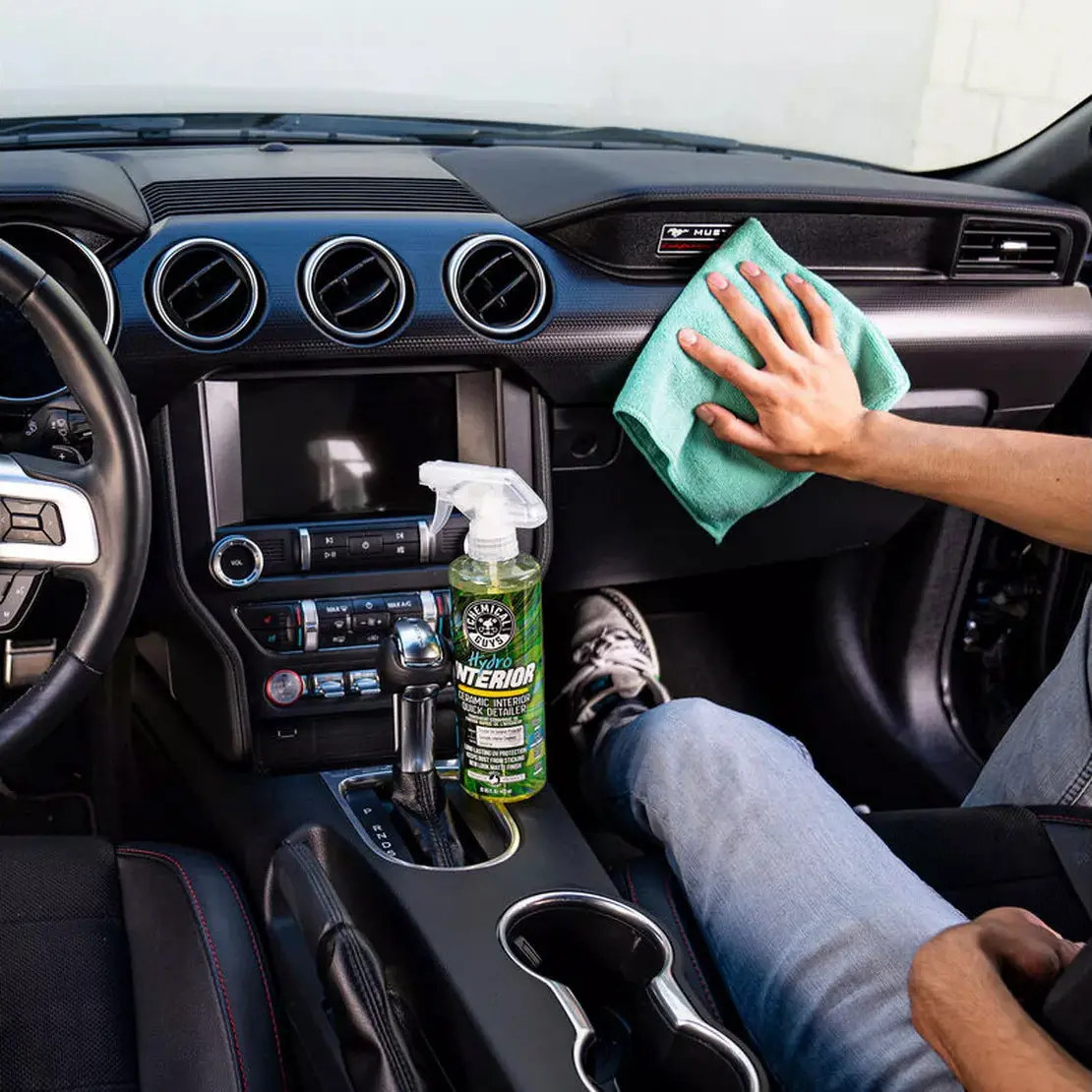 HydroInterior Ceramic Interior Quick Detailer (16oz) - Image 15