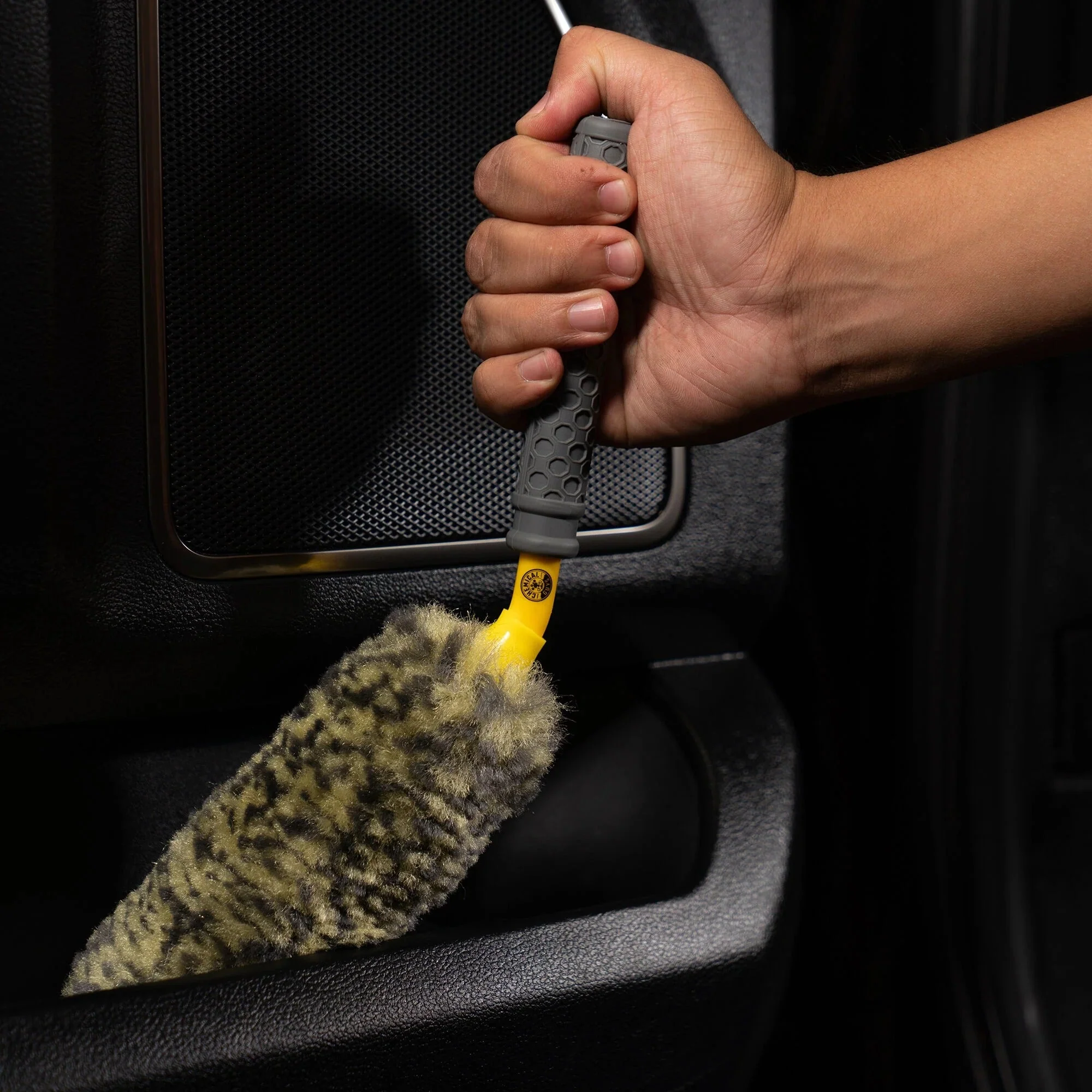 Rimpaca Reach Around Ultimate Wheel Brush Set (2 Pcs) - Image 3