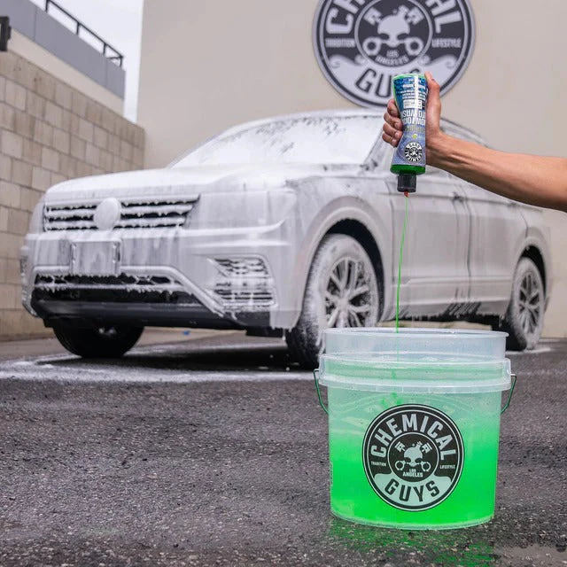 Heavy Duty Ultra Clear Detailing Bucket (4.25 Gal) - Image 13